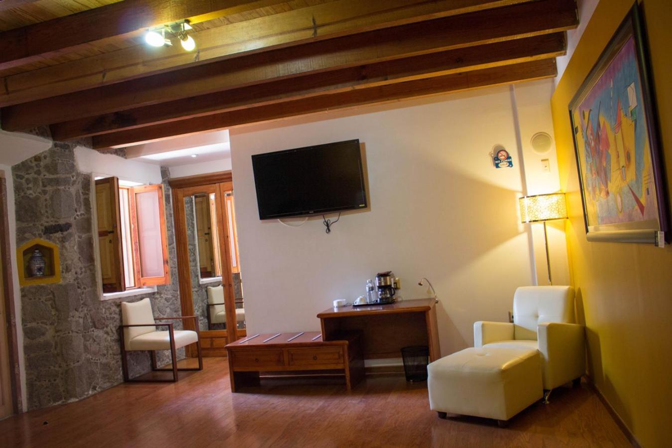 הואמנטלה Hotel Malinalli מראה חיצוני תמונה