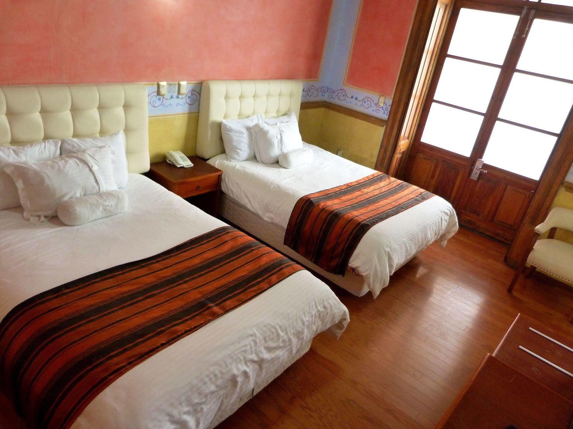 הואמנטלה Hotel Malinalli מראה חיצוני תמונה